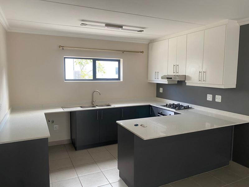 3 Bedroom Property for Sale in Silver Oaks Western Cape